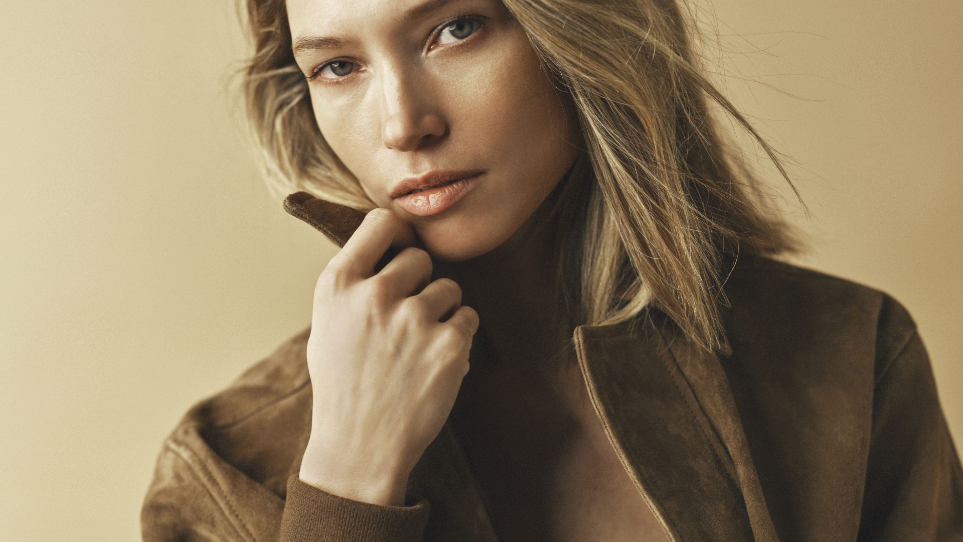 Роскошь натуральных фактур в Gerard Darel